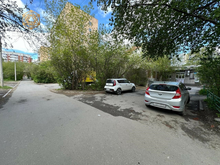 Екатеринбург, ул. Титова, 22 (Вторчермет) - фото торговой площади (4)