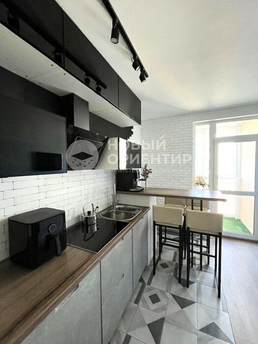 Екатеринбург, ул. Братская, 27/3 (Вторчермет) - фото квартиры (1)