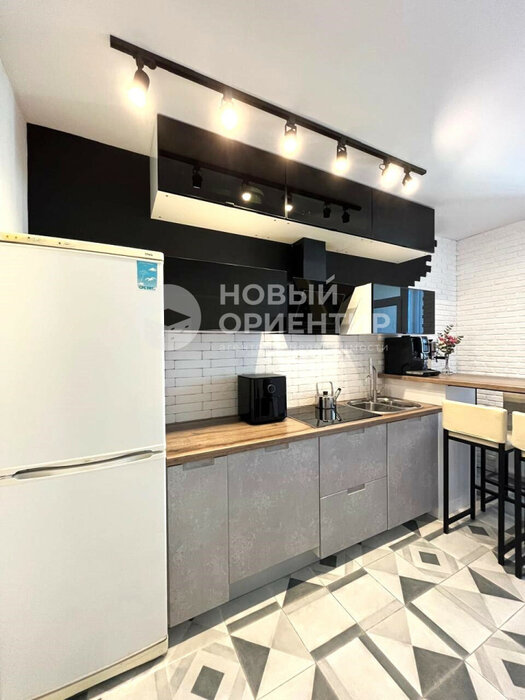 Екатеринбург, ул. Братская, 27/3 (Вторчермет) - фото квартиры (8)