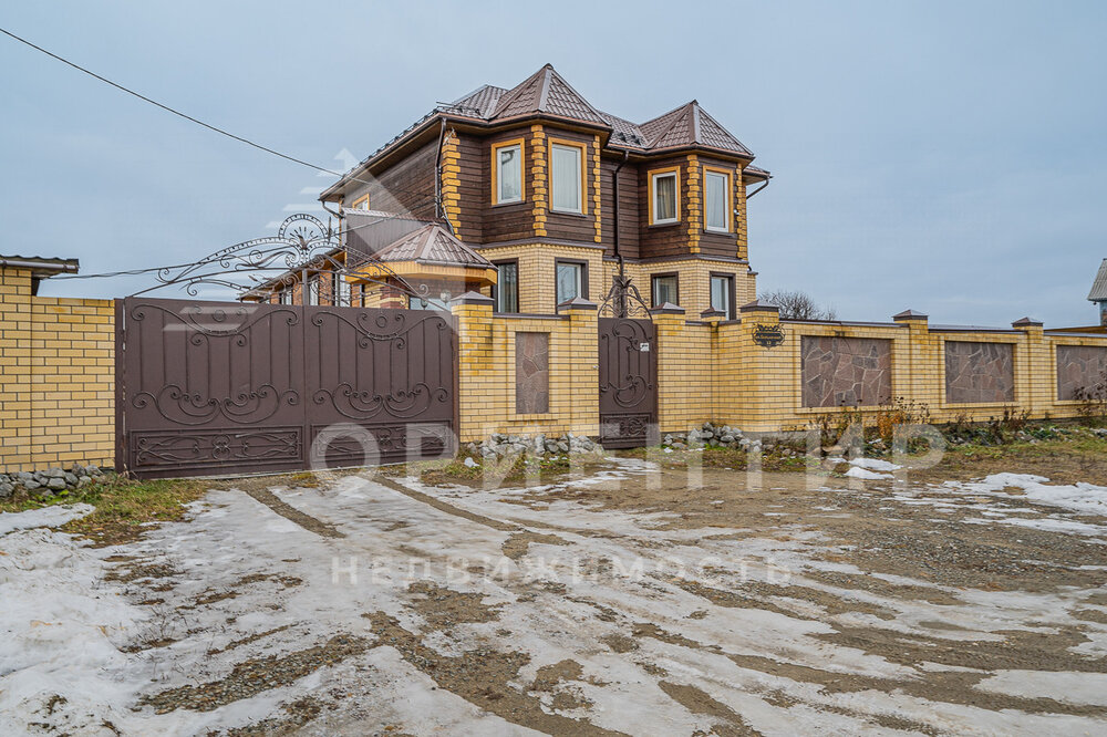 п. Ключевск, ул. Больничная, 1 (городской округ Березовский) - фото коттеджа (1)