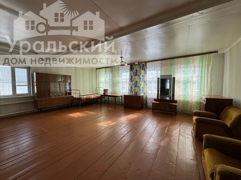 г. Алапаевск, ул. Гоголя, 138 (городской округ Город Алапаевск) - фото дома (2)