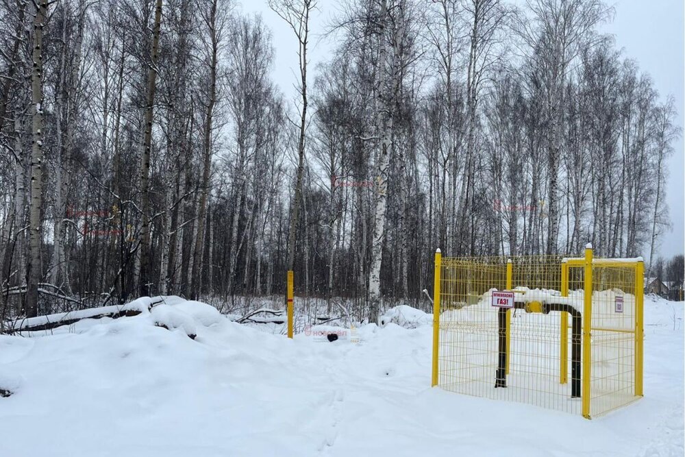 п. Ребристый, ул. Победы, 8 (городской округ Невьянский) - фото земельного участка (2)