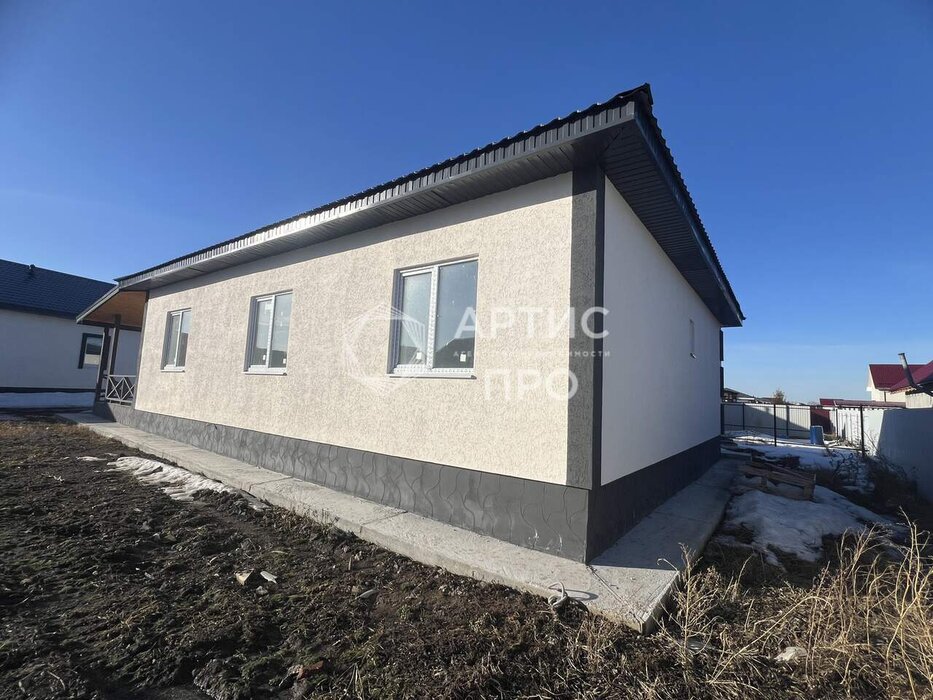 п. Прохладный, ул. Брусничная, 29 (городской округ Белоярский) - фото дома (5)