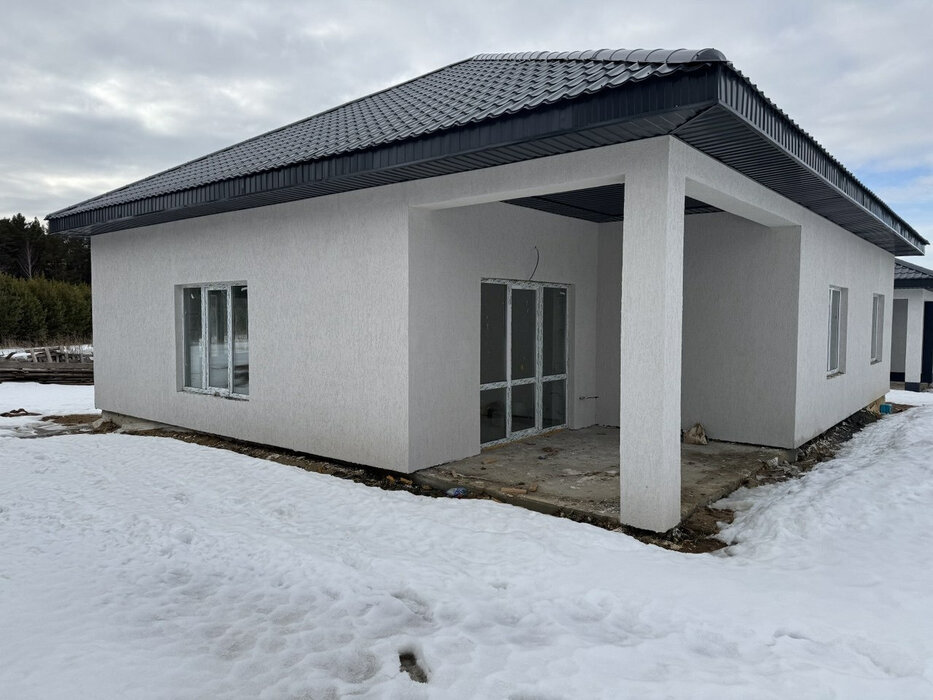 к.п. Дарвин, д.   (городской округ Белоярский, п. Рассоха) - фото дома (1)