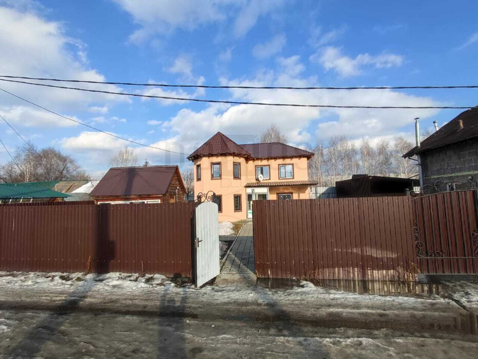 Екатеринбург, ул. Родничок 5,  51 (М.Исток) - фото дома (1)