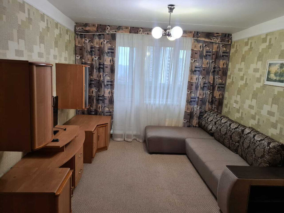 Екатеринбург, ул. Владимира Высоцкого, 22 (ЖБИ) - фото квартиры (1)