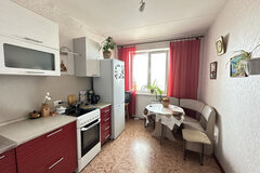 г. Арамиль, ул. 1 Мая, 75 (городской округ Арамильский) - фото квартиры