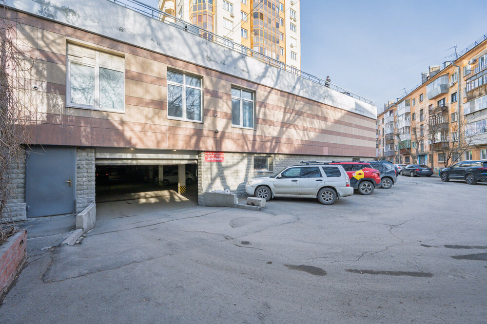 Екатеринбург, ул. Московская, 70 (Юго-Западный) - фото гаража (3)