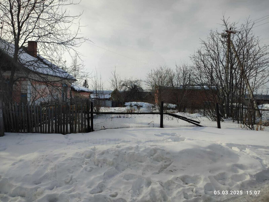 п. Сарапулка, ул. Калинина, 37 (городской округ Березовский) - фото дома (2)