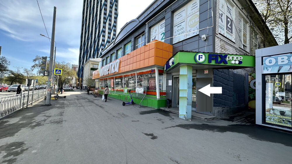 Екатеринбург, ул. Большакова, 151 (Автовокзал) - фото торговой площади (1)