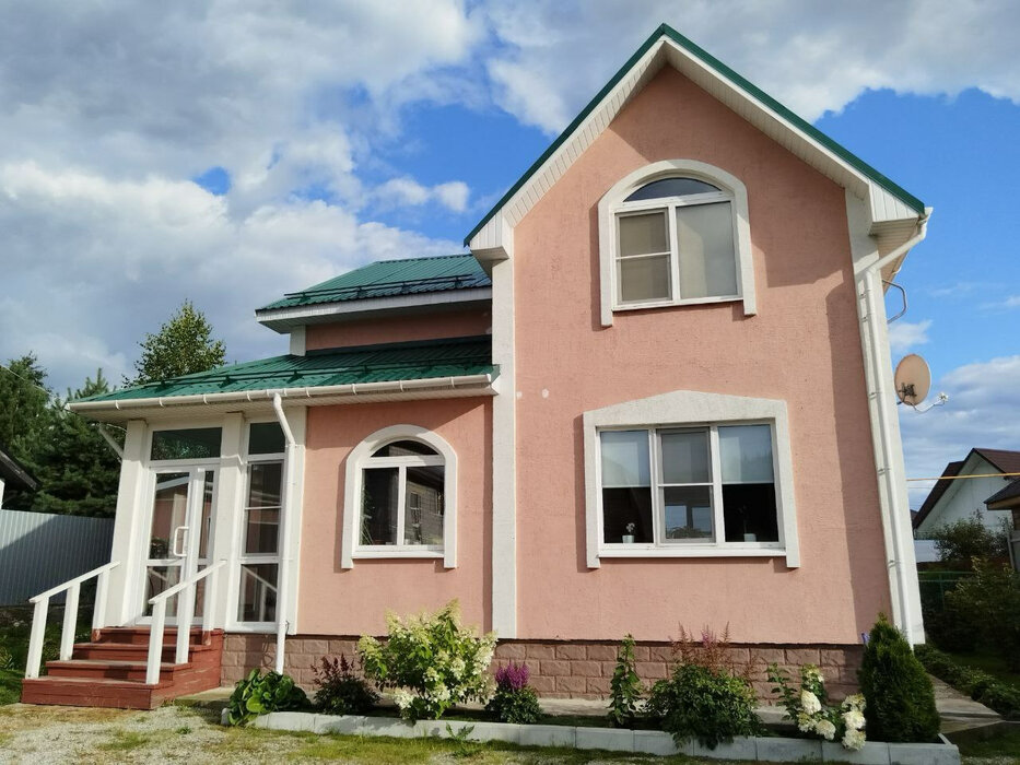 г. Арамиль, ул. Берёзки,   (городской округ Арамильский) - фото коттеджа (1)