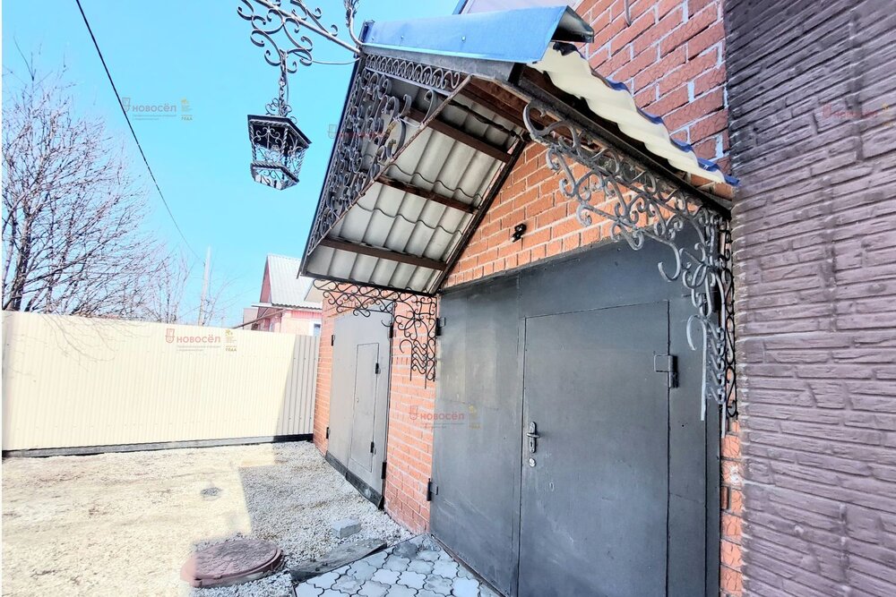 г. Среднеуральск, ул. Крупской, 27 (городской округ Среднеуральск) - фото дома (4)
