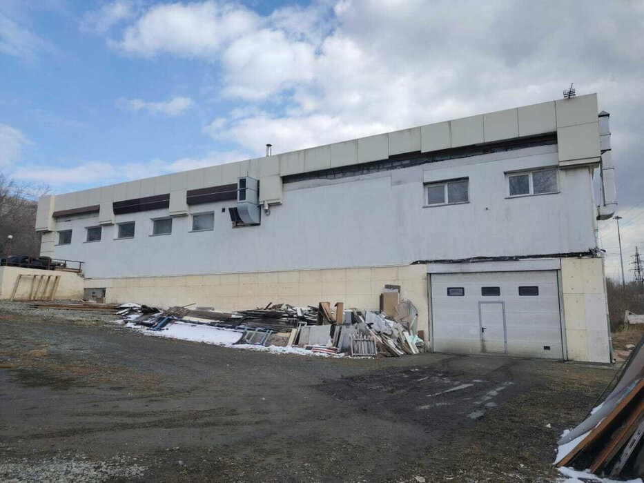 Екатеринбург, ул. Хрустальная, 40 (Синие Камни) - фото недвижимости спец.назначения (1)
