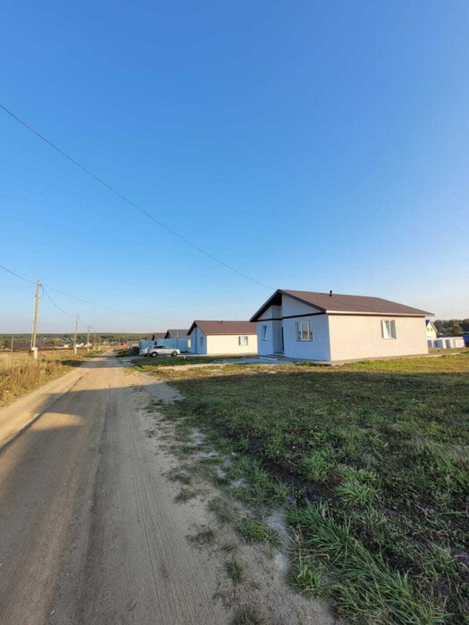 с. Большебрусянское, ул. Бажова, 32 (городской округ Белоярский) - фото дома (1)