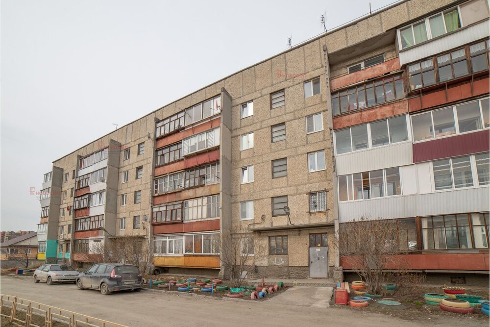 г. Верхняя Пышма, ул. Октябрьская, 24 (городской округ Верхняя Пышма) - фото квартиры (2)