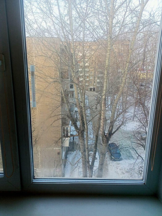 г. Нижний Тагил, ул. Юности, 35 (городской округ Нижний Тагил) - фото комнаты (4)