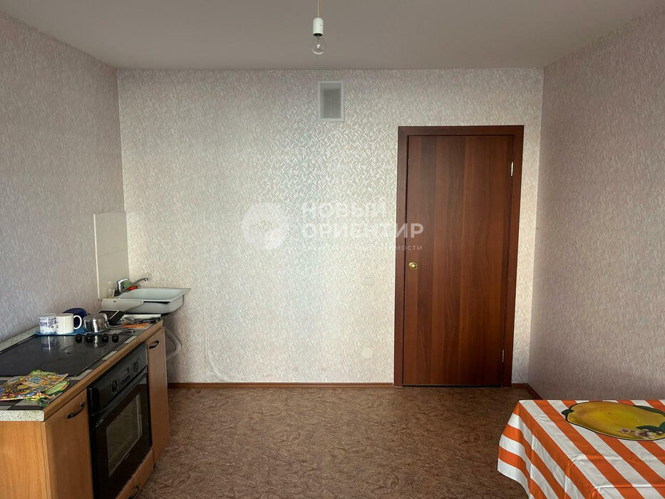 с. Патруши, ул. Центральная, 20 (городской округ Сысертский) - фото квартиры (6)
