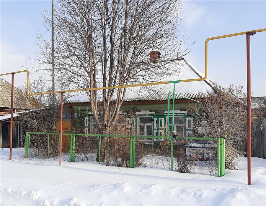 г. Дегтярск, ул. Коммунистическая,   (городской округ Город Дегтярск) - фото дома (1)