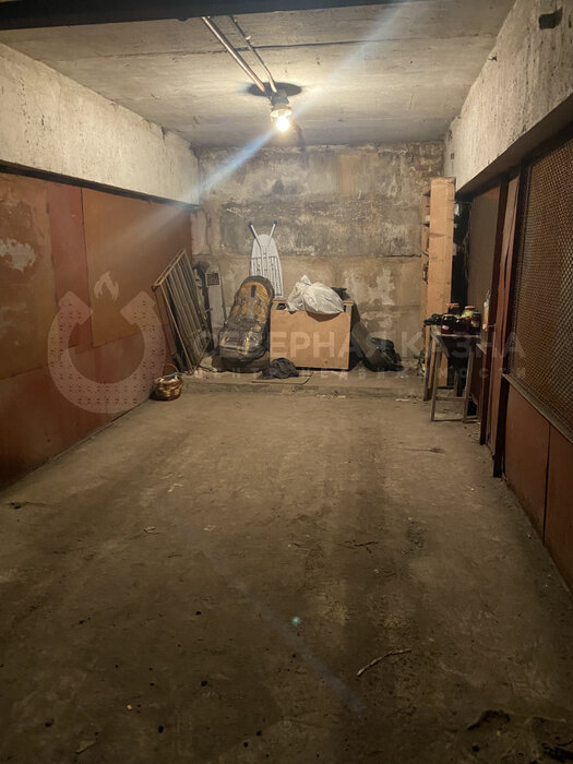 Екатеринбург, ул. Антона Валека, 12 (Центр) - фото гаража (6)