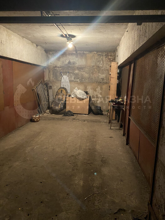 Екатеринбург, ул. Антона Валека, 12 (Центр) - фото гаража (7)