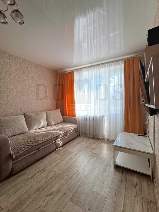 г. Нижний Тагил, ул. Коминтерна, 53 (городской округ Нижний Тагил) - фото квартиры (2)