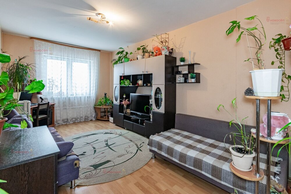 Екатеринбург, ул. Братская, 27/1 (Вторчермет) - фото квартиры (8)
