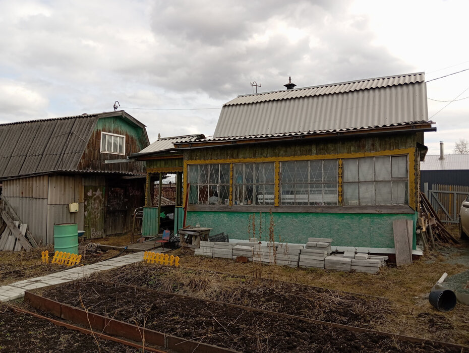 г. Нижний Тагил, СК Дзержинец,, ул. Свердлова, 137 (городской округ Нижний Тагил) - фото сада (5)