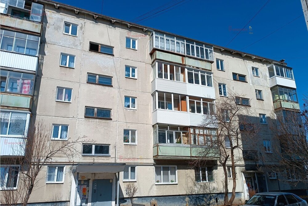 г. Первоуральск, ул. Сантехизделий, 29 (городской округ Первоуральск) - фото квартиры (2)