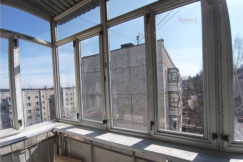 г. Первоуральск, ул. Сантехизделий, 29 (городской округ Первоуральск) - фото квартиры (6)