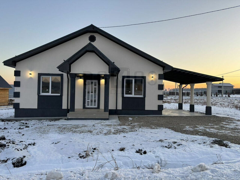 к.п. Кадниково, ул. Сурикова, 42 (городской округ Сысертский) - фото дома (1)