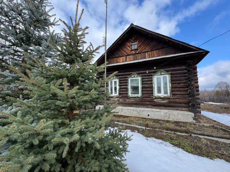 п. Октябрьский (г.о. Березовский), ул. Первомайская, 2 (городской округ Березовский) - фото дома (1)