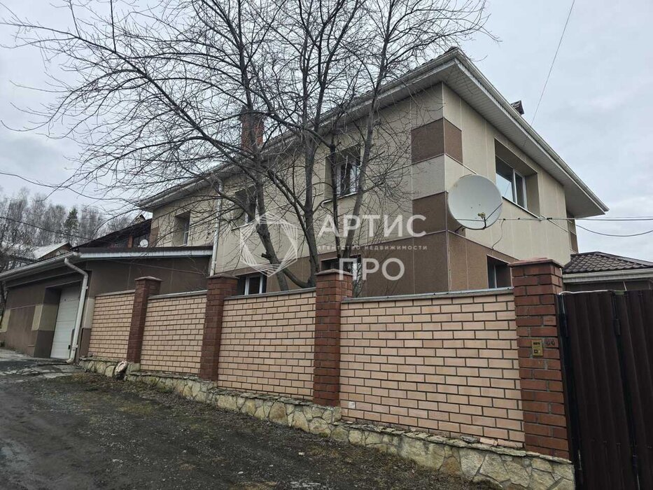 п. Пильная, ул. Сиреневая, 44 (городской округ Первоуральск) - фото коттеджа (1)