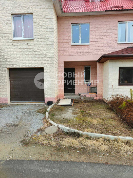 п. Растущий, ул. мкр. Снегири, 14 (городской округ Белоярский) - фото таунхауса (5)