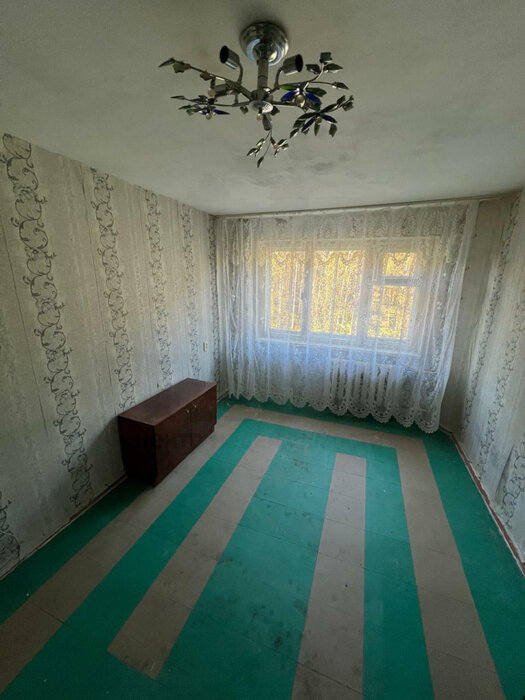 п. Рефтинский, ул. Гагарина, 18а (городской округ Рефтинский) - фото комнаты (2)