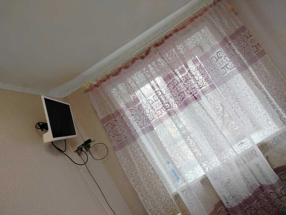 г. Нижний Тагил, ул. Коминтерна, 57 (городской округ Нижний Тагил) - фото комнаты (4)