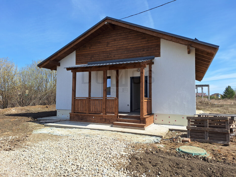 с. Косулино, ул. Георгия Вицина, 8 (городской округ Белоярский) - фото дома (3)