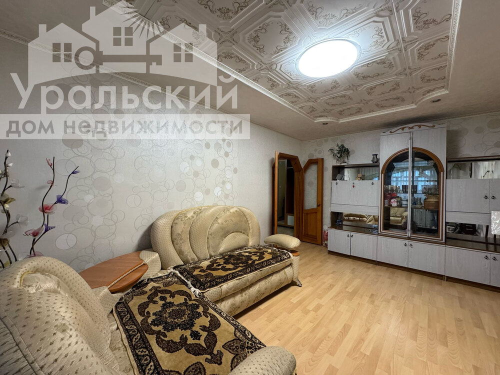 г. Алапаевск, ул. Лесников, 11 (городской округ Город Алапаевск) - фото квартиры (2)