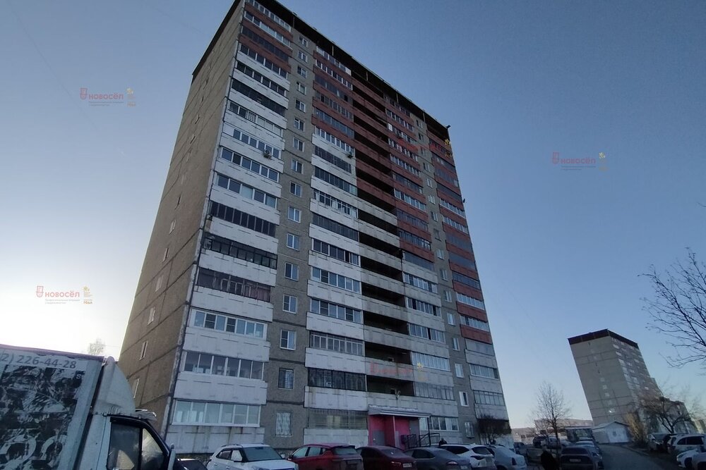 г. Первоуральск, ул. Емлина, 11 (городской округ Первоуральск) - фото квартиры (2)