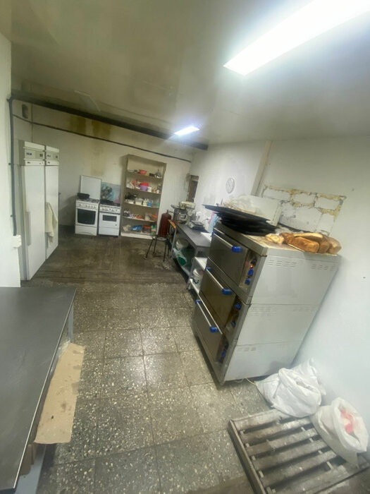 г. Алапаевск, ул. Калинина, 9а (городской округ Город Алапаевск) - фото торговой площади (6)