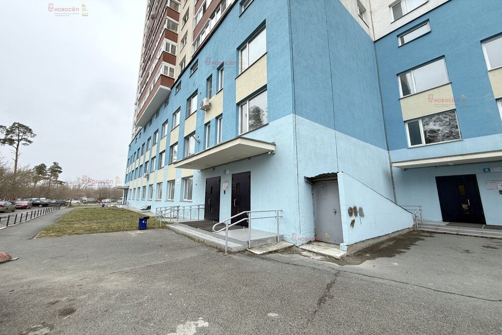Екатеринбург, ул. Базовый, 50 (Автовокзал) - фото квартиры (8)