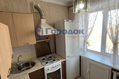 г. Каменск-Уральский, ул. Дзержинского, 26 (городской округ Каменский) - фото квартиры