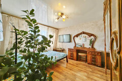 Екатеринбург, ул. Симферопольская, 17 (Вторчермет) - фото квартиры