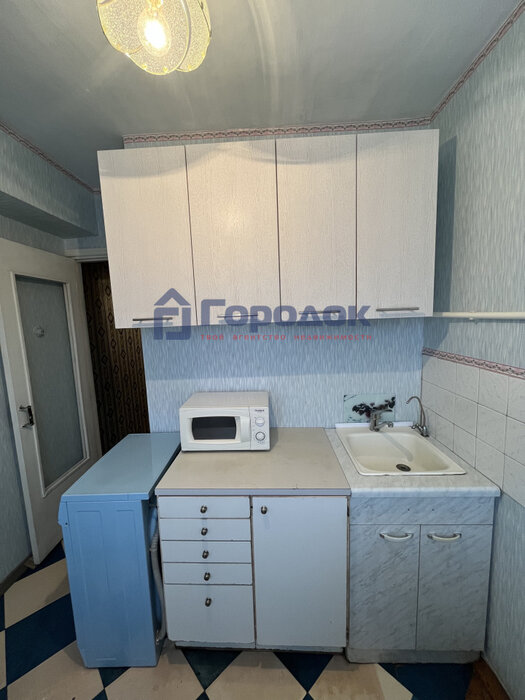 г. Каменск-Уральский, ул. Шестакова, 36 (городской округ Каменский) - фото квартиры (5)