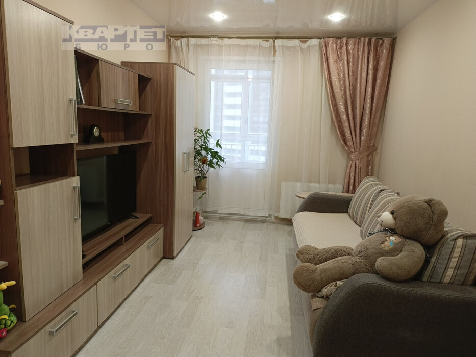 Екатеринбург, ул. Латвийская, 56 (Компрессорный) - фото квартиры (1)
