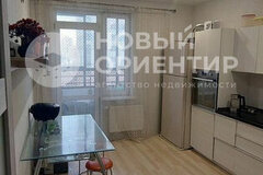 Екатеринбург, ул. Павла Шаманова, 15 (Академический) - фото квартиры