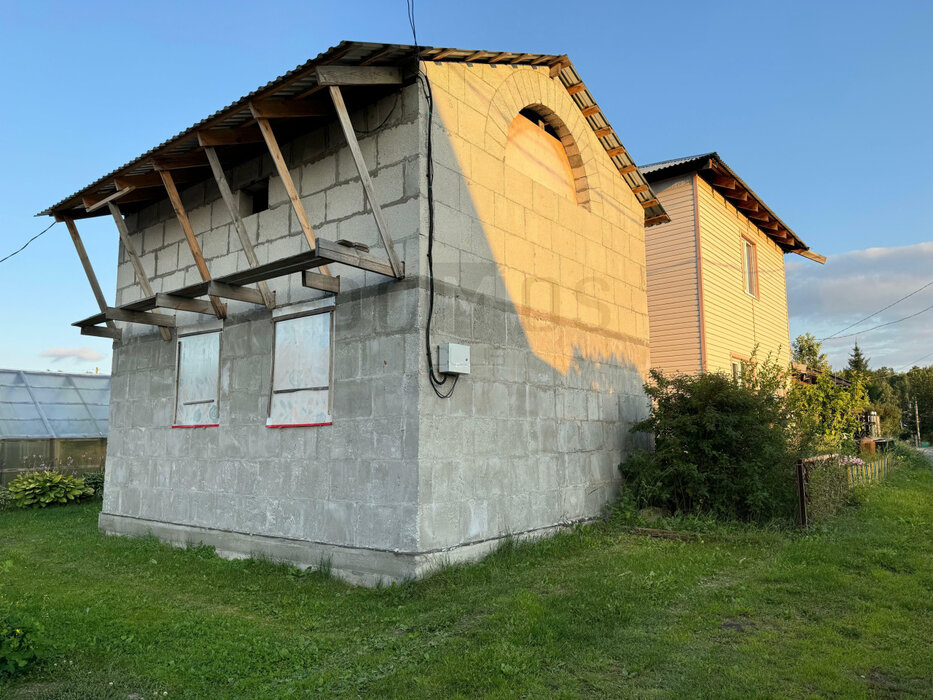 п. Кирпичный, к/с Южный (городской округ Среднеуральск) - фото сада (1)