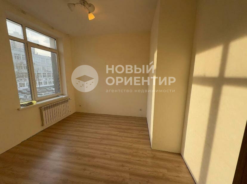 Екатеринбург, ул. Цвиллинга, 7 А (Автовокзал) - фото квартиры (5)