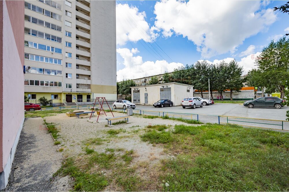 Екатеринбург, ул. Ляпустина, 25 (Вторчермет) - фото квартиры (3)