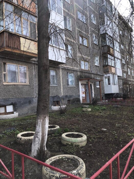 г. Первоуральск, городской округ Первоуральск, Пермское направление, 45, ул.Советская, 9Б (Выберите район) - фото квартиры (8)