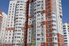 Екатеринбург, ул. Надеждинская, 26 (Новая Сортировка) - фото квартиры